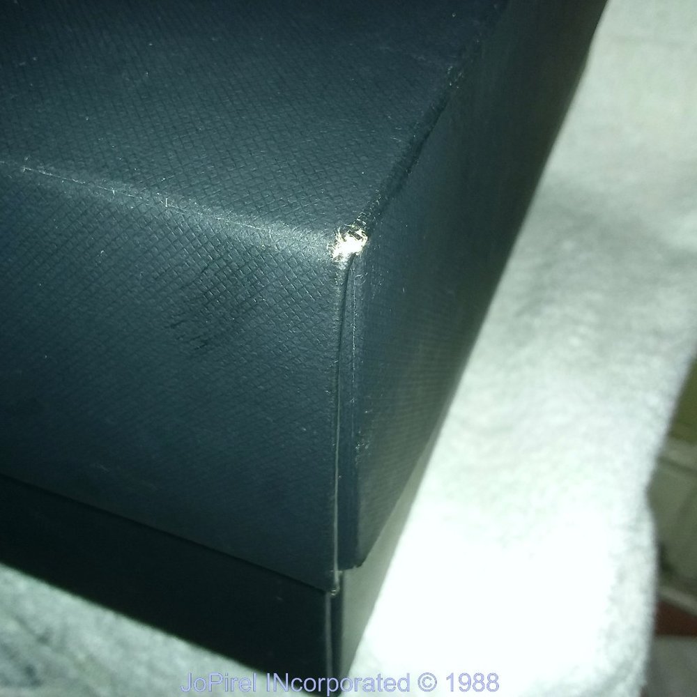 COACH New York Empty Box 14” x 14” x 6” - Picture 8 of 10